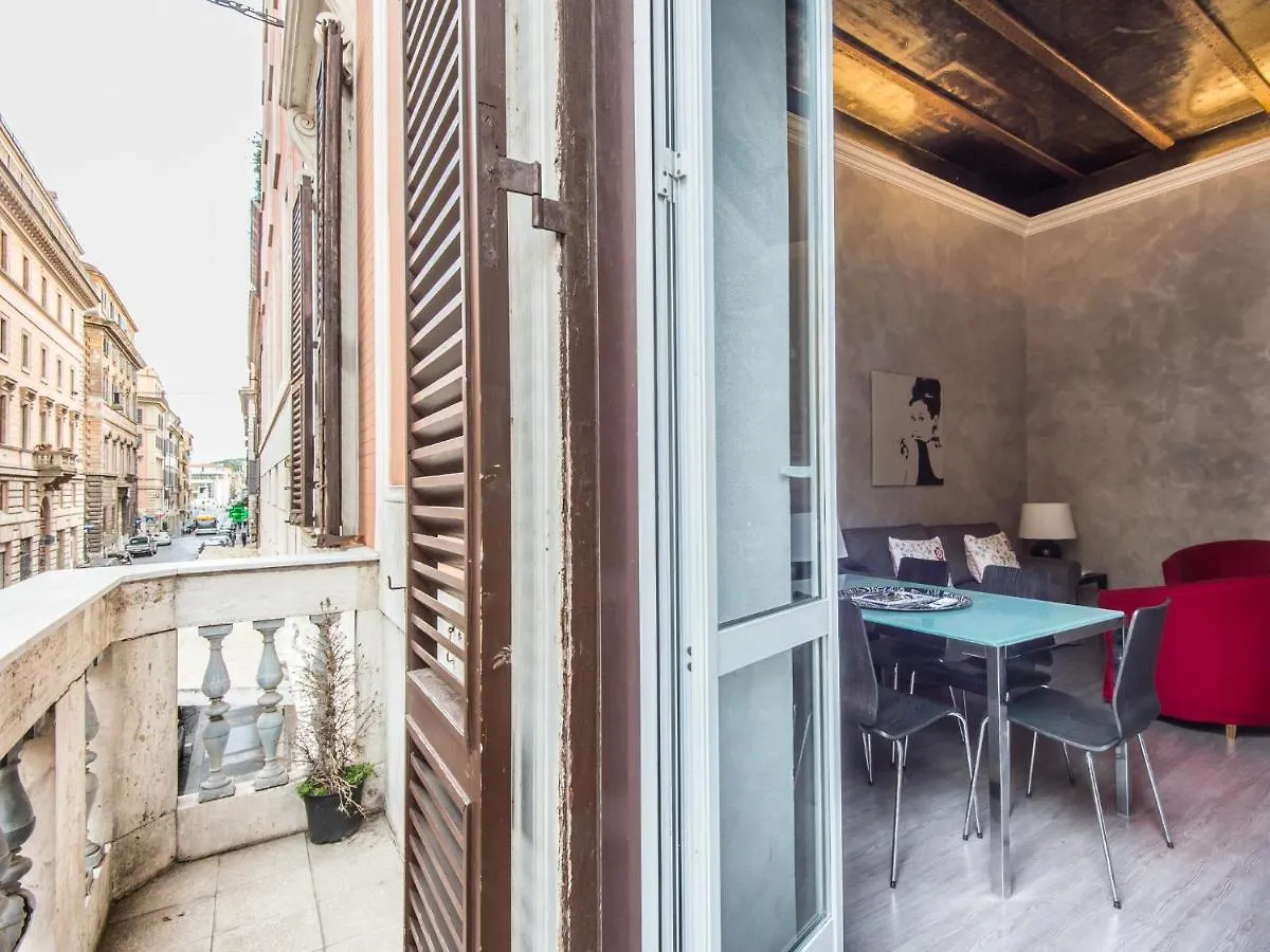 Ara Pacis Navona Apartments Rome Italy